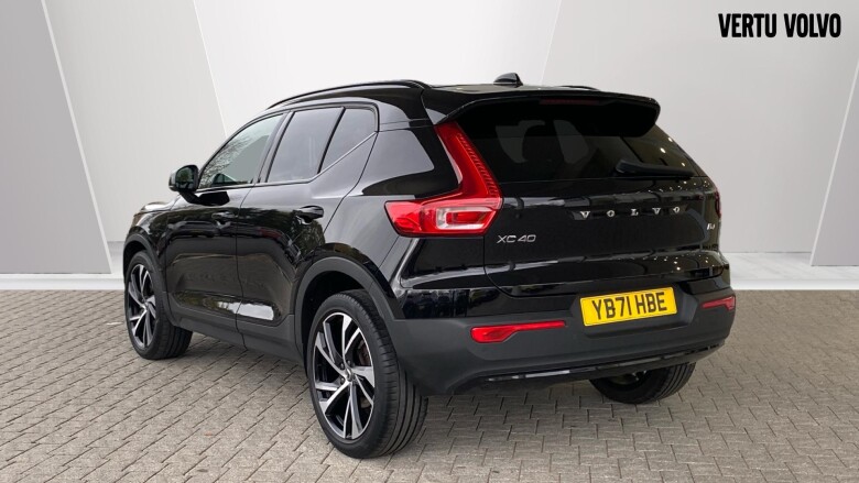 Volvo Xc40 2.0 B4P R DESIGN Pro 5dr Auto [7 speed] Petrol Estate